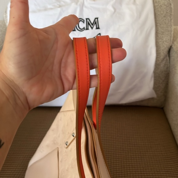 MCM Kira Shopper in color Bisque - Picture 10 of 12